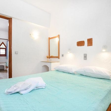 Air Brand New Bedrooms ヘルソニソス エクステリア 写真
