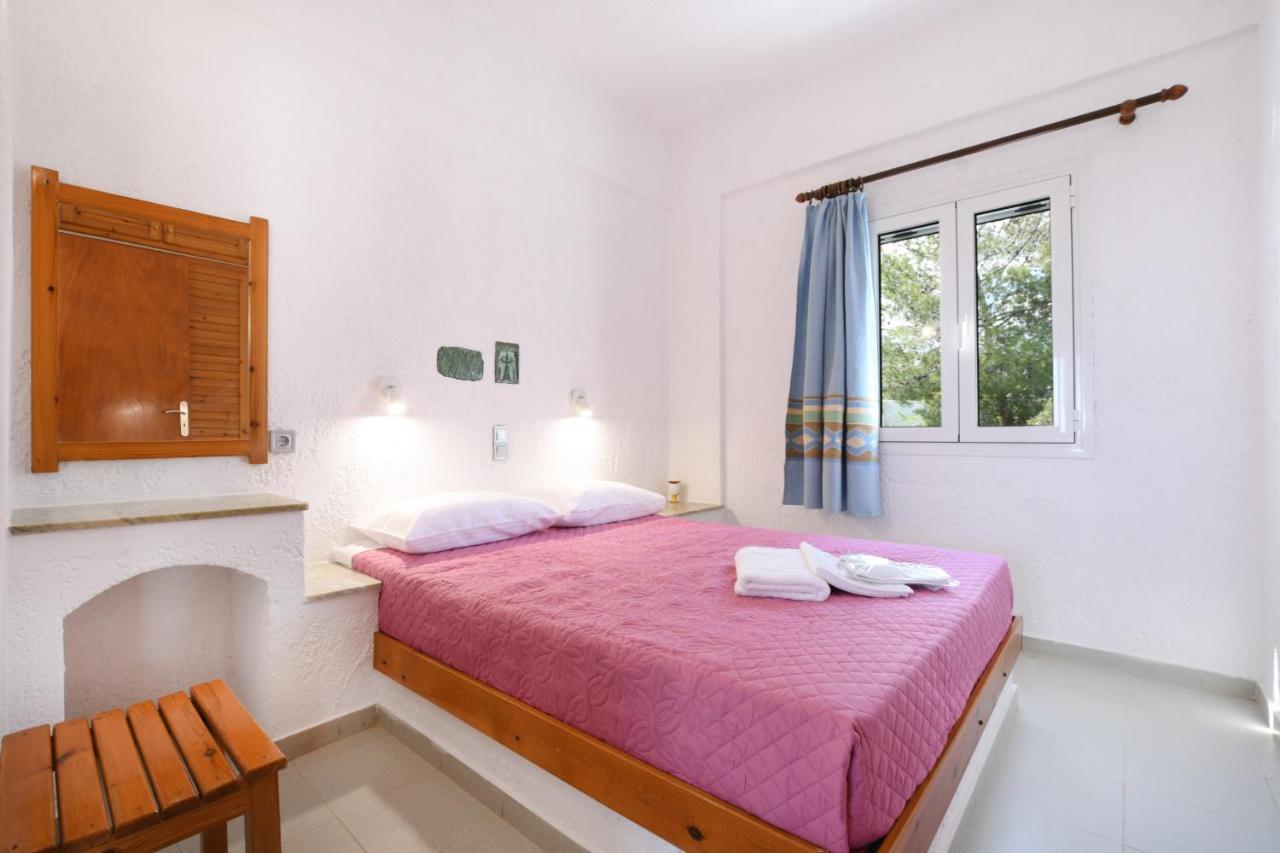 Air Brand New Bedrooms ヘルソニソス エクステリア 写真